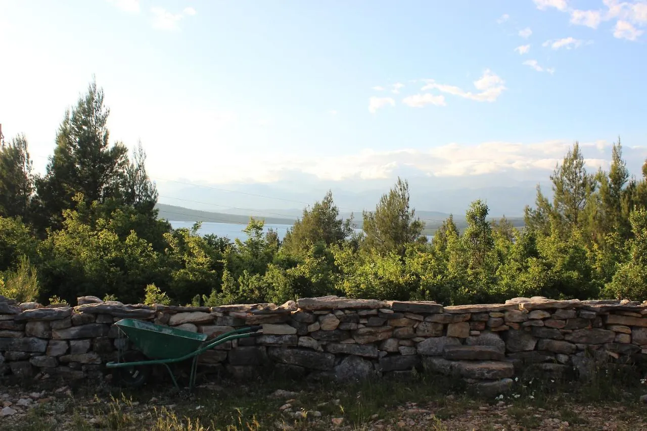 Opg Way Camping Gornji Karin 0*,  Croatia