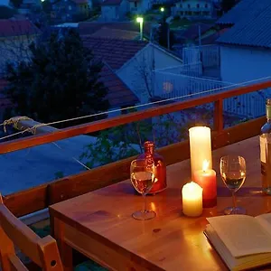 Mira Apartament